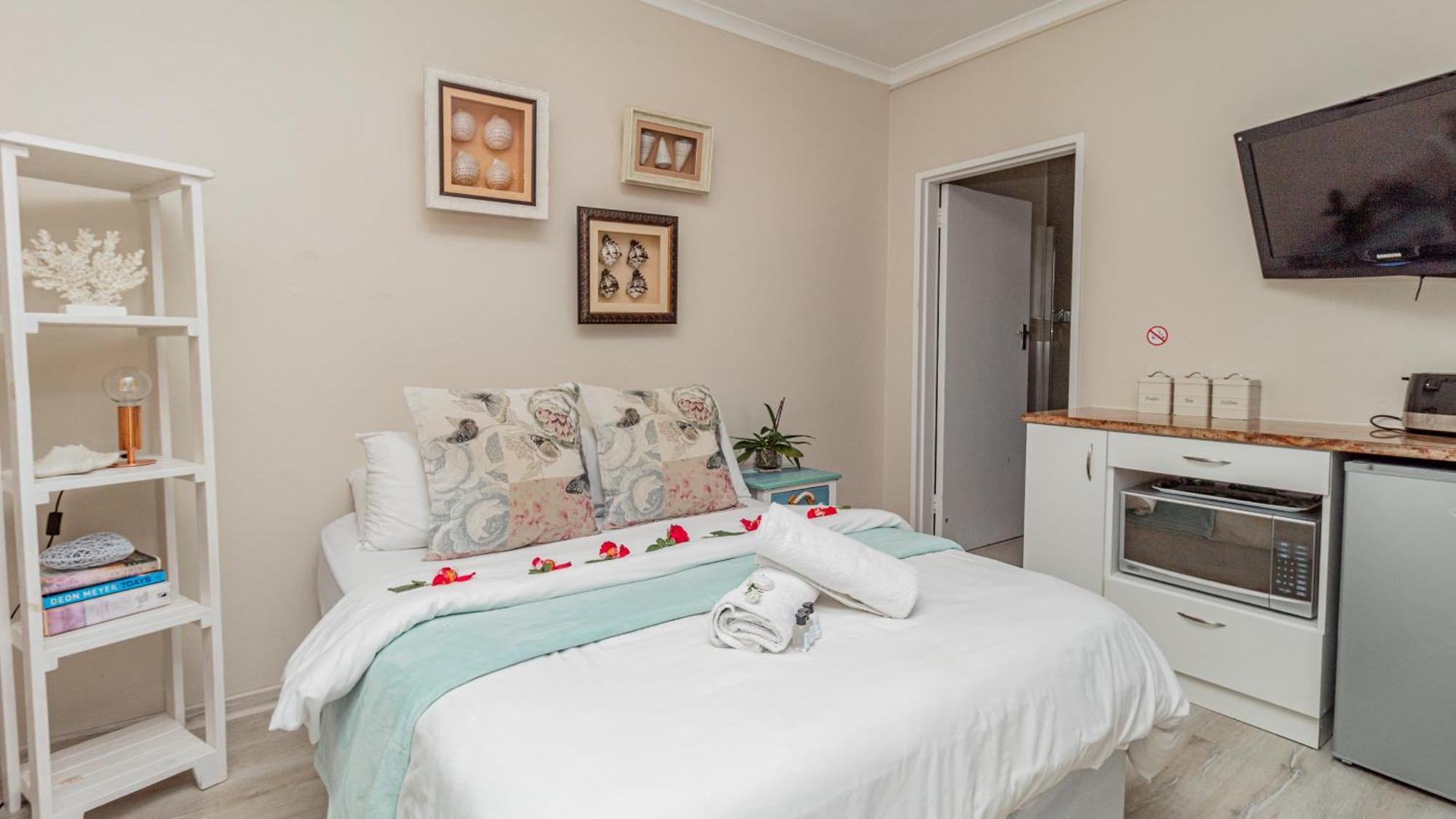 Sea Breeze Hotel Блубергстранд Стая снимка